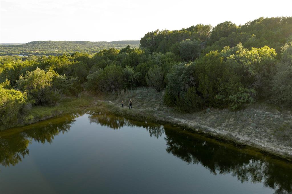 28205 N Us Highway 281 Property Photo 8