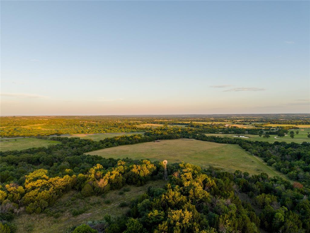 28205 N Us Highway 281 Property Photo 12