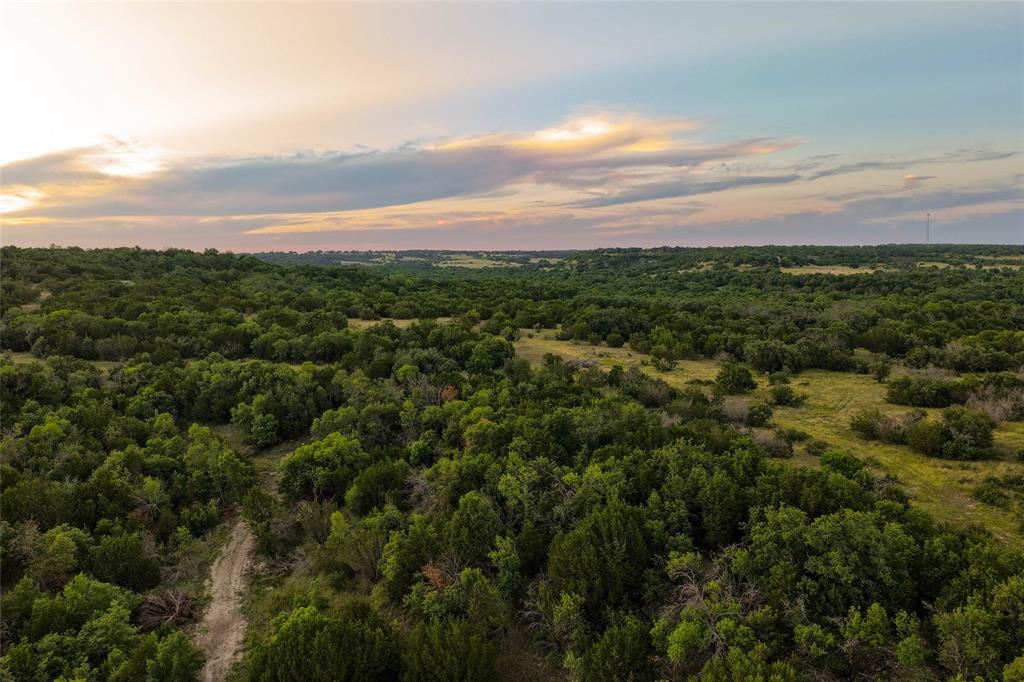 28205 N Us Highway 281 Property Photo 19