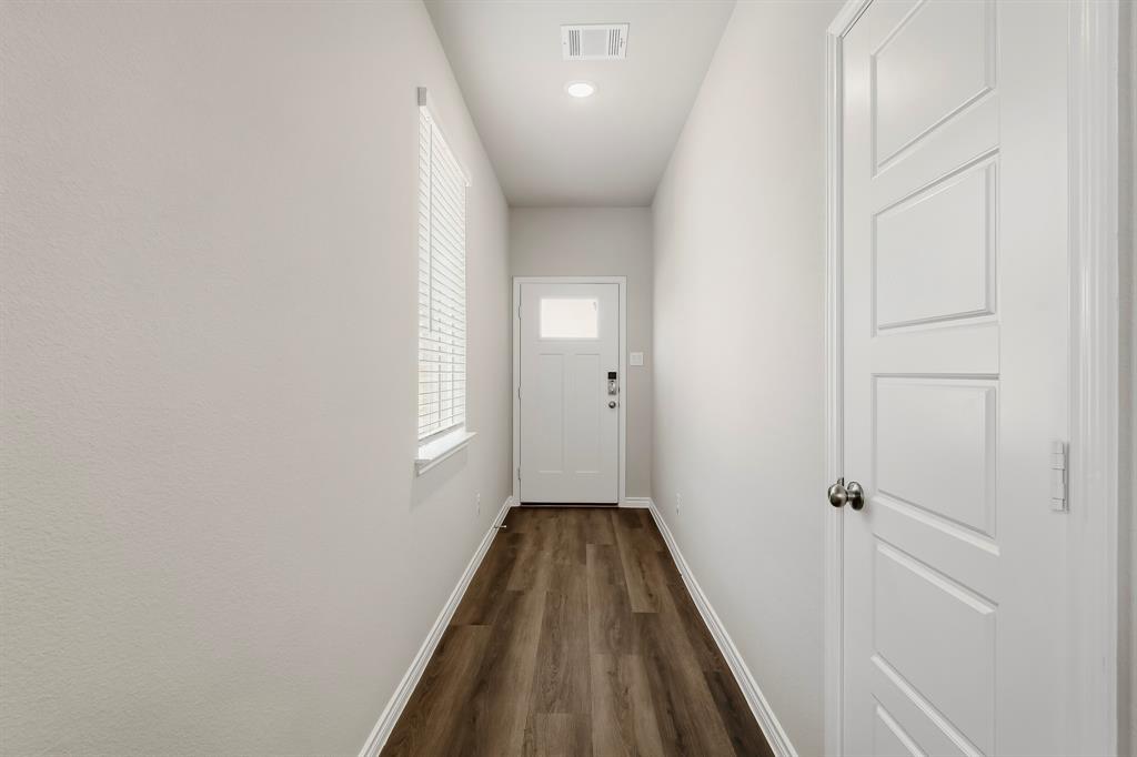 1707 Romans Road Property Photo 2