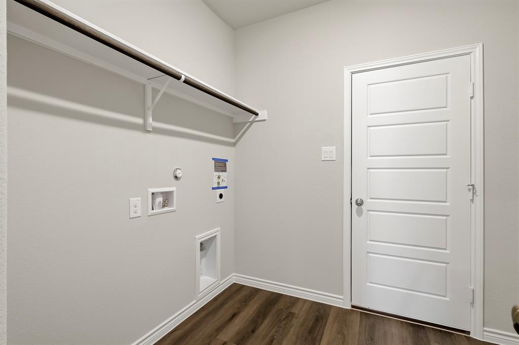 1707 Romans Road Property Photo 7