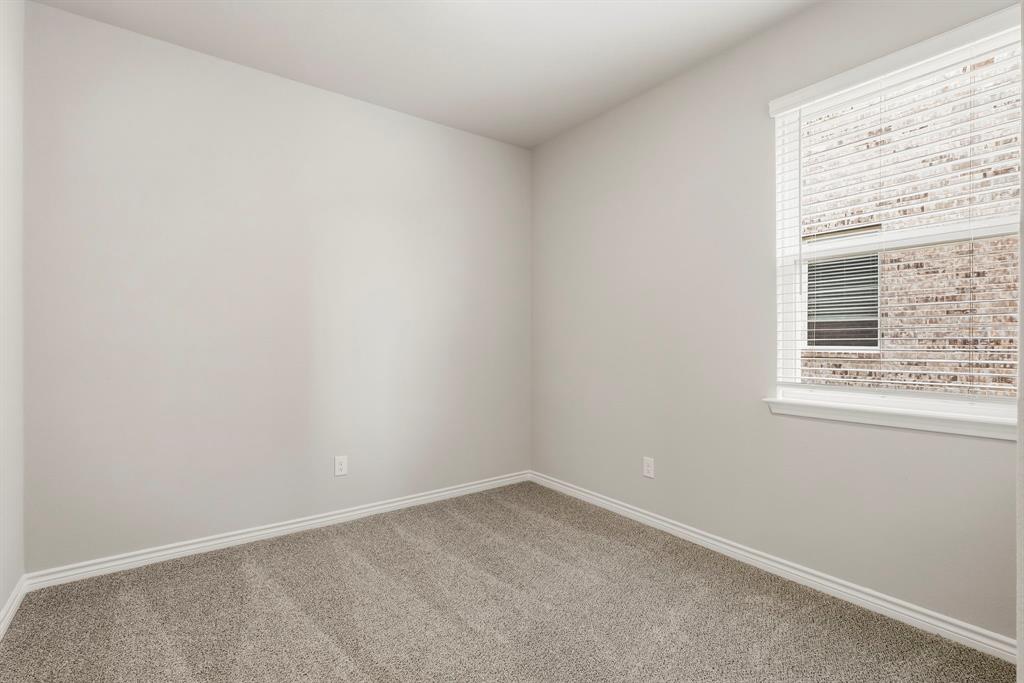 1707 Romans Road Property Photo 15