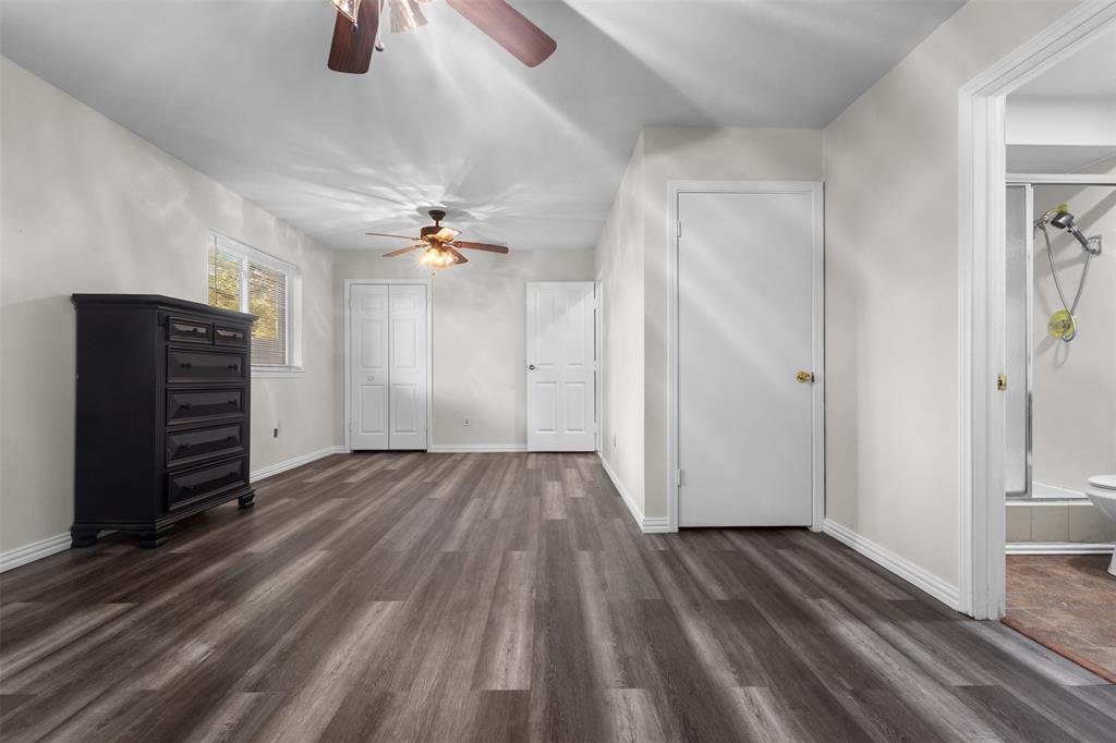1065 Sunset Circle Property Photo 14