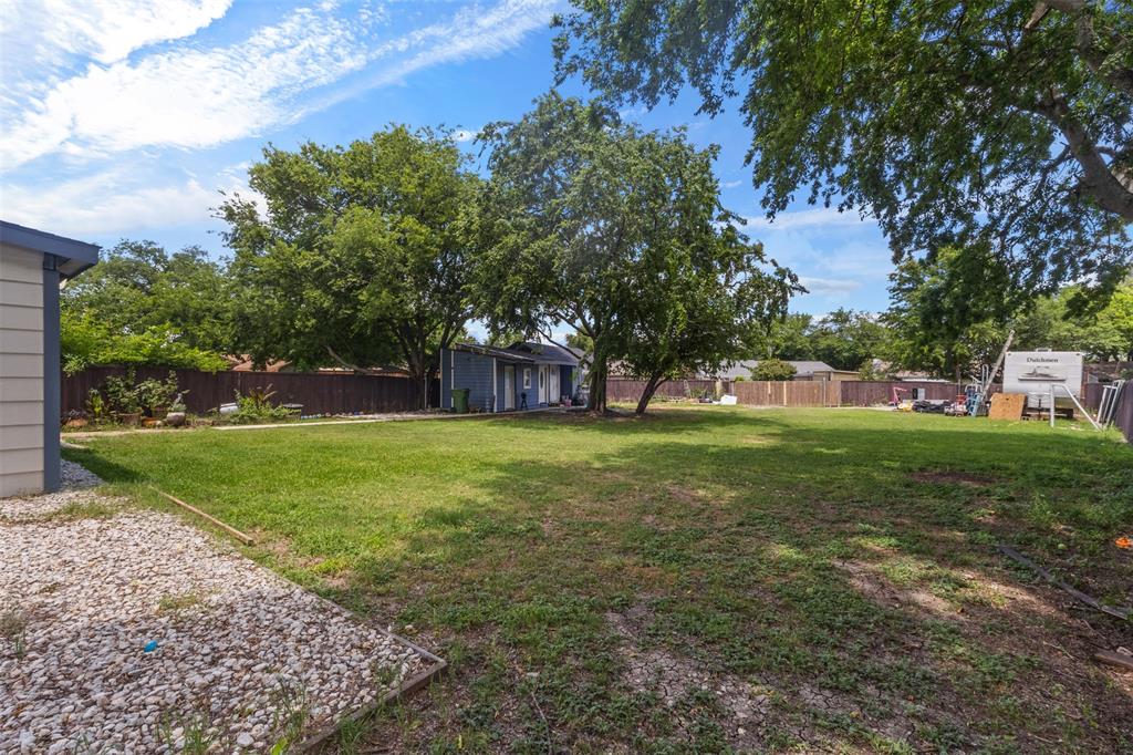 1065 Sunset Circle Property Photo 28