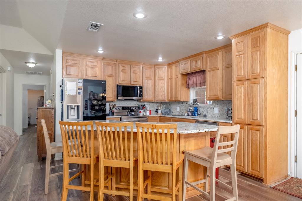 1113 Devin Drive Property Photo 11