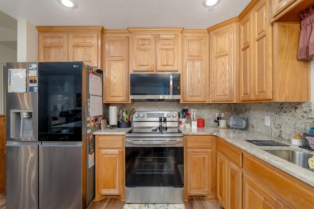 1113 Devin Drive Property Photo 14