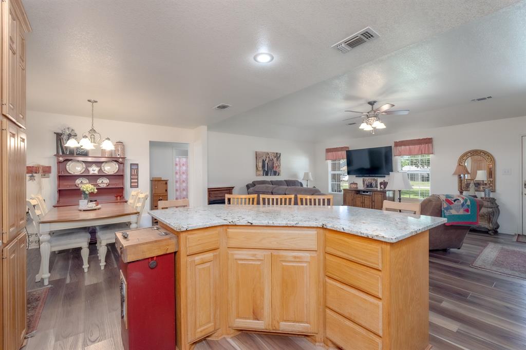 1113 Devin Drive Property Photo 16