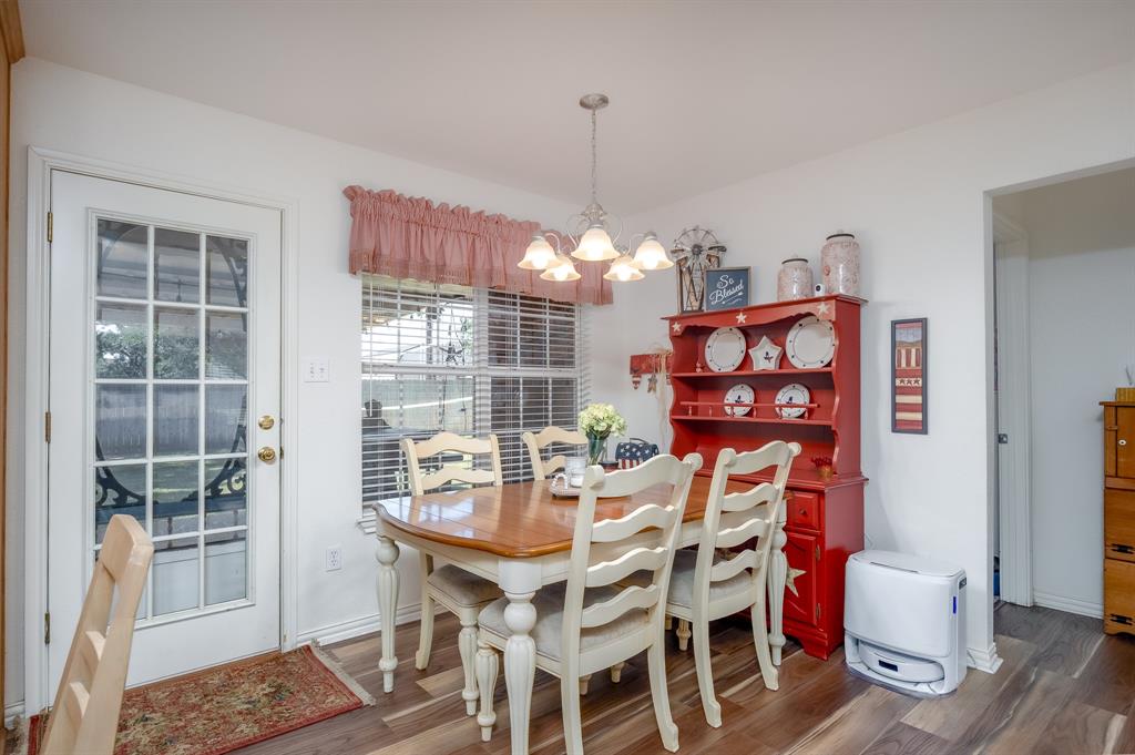 1113 Devin Drive Property Photo 17