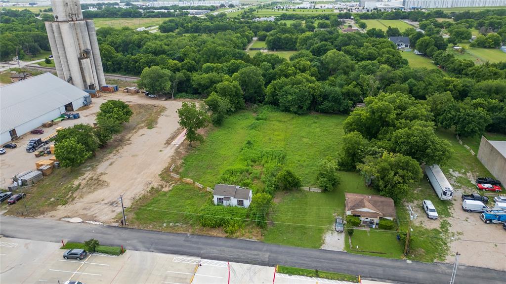 1102 Katy Street Property Photo 6