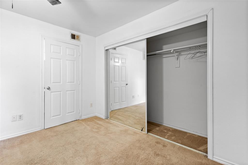 9831 Walnut Street 113 Property Photo 13