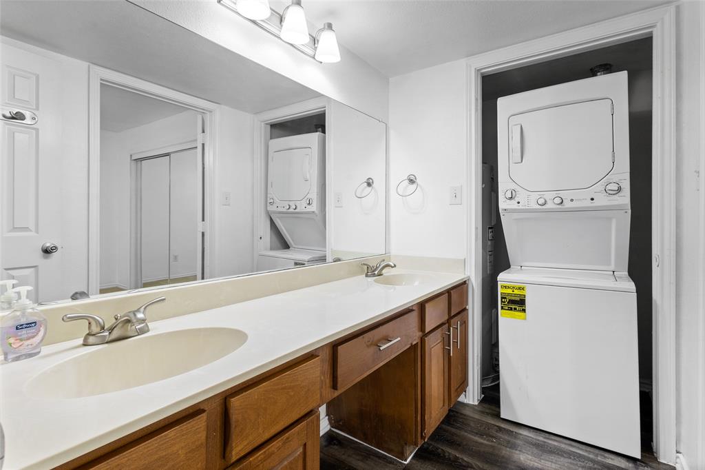 9831 Walnut Street 113 Property Photo 14