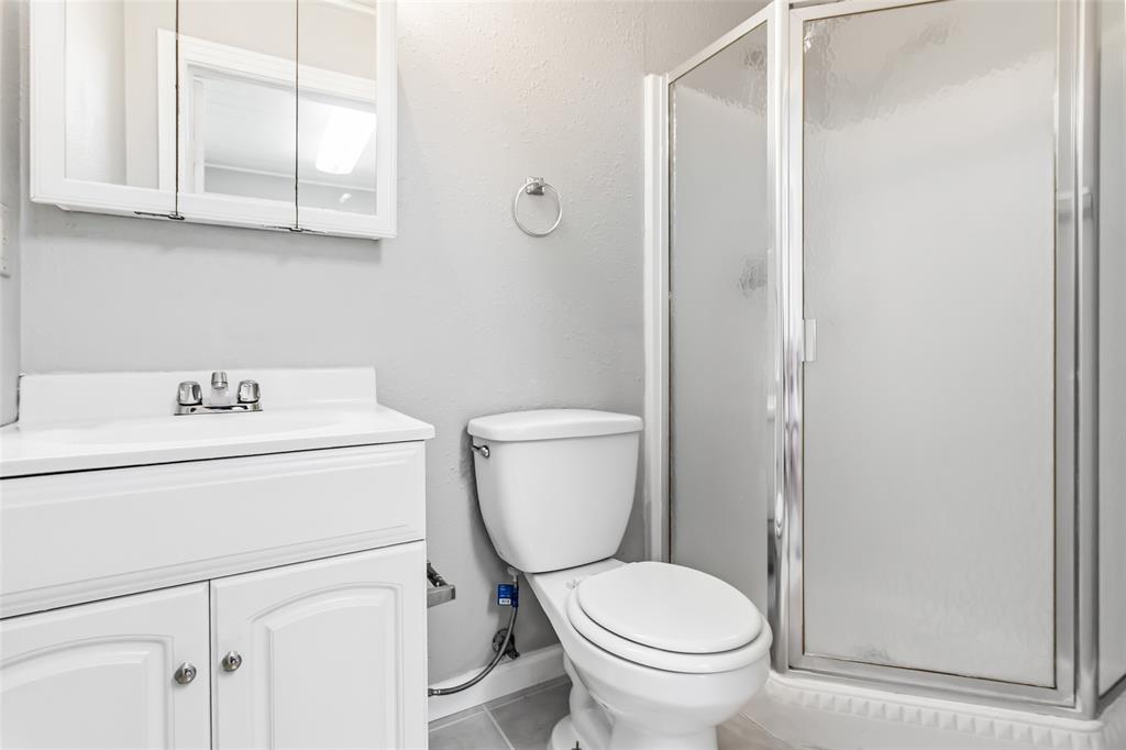 6340 Parkdale Drive Property Photo 12