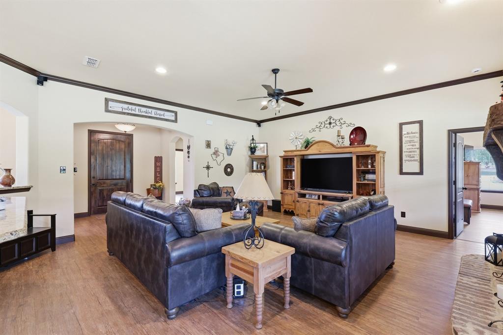 11480 Chisum Road Property Photo 9