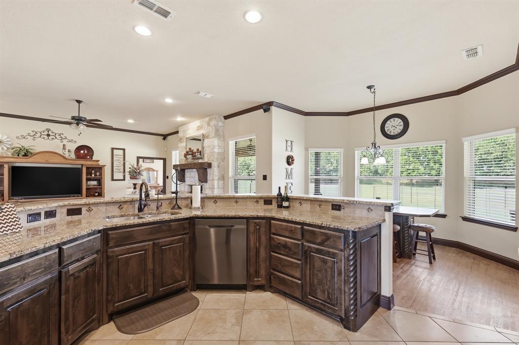 11480 Chisum Road Property Photo 13