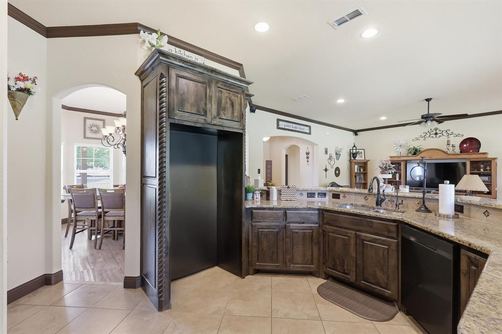11480 Chisum Road Property Photo 16
