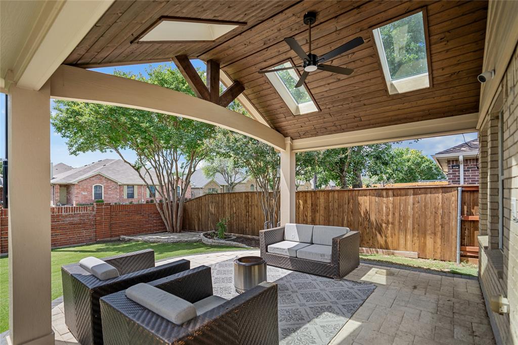 1824 Barton Springs Drive Property Photo 20