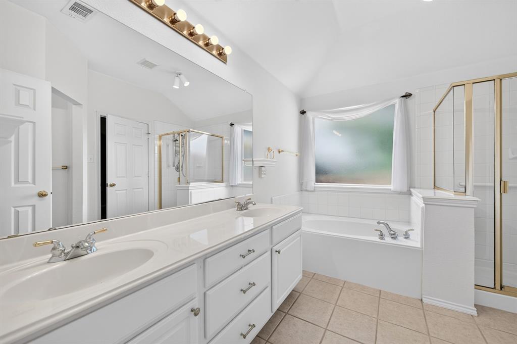 5016 San Jacinto Drive Property Photo 16