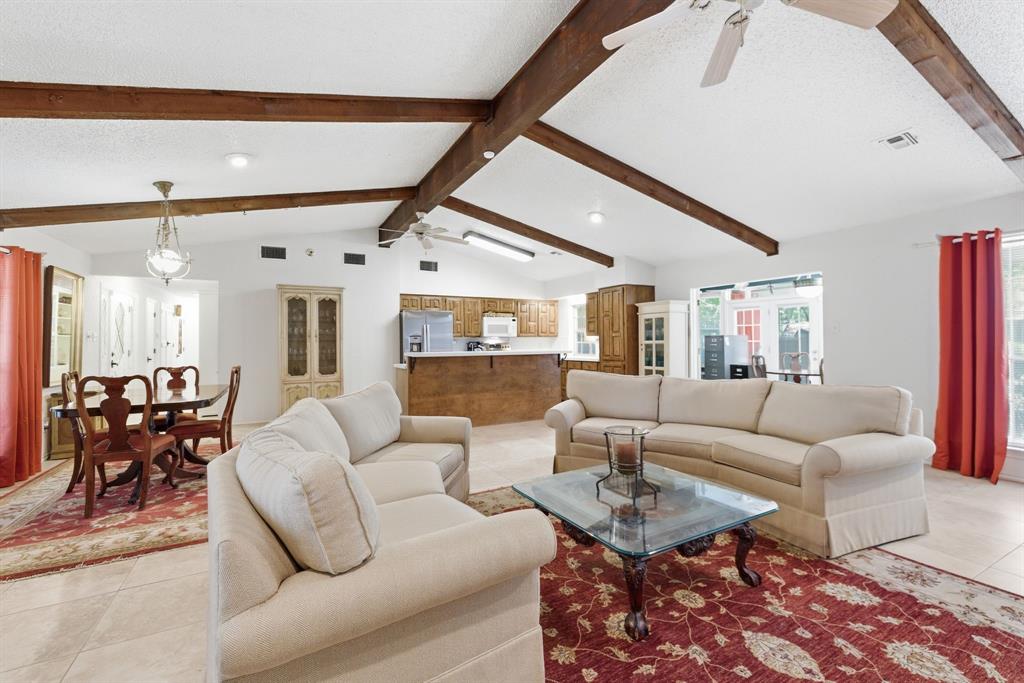 6309 Blackfoot Trail Property Photo 6