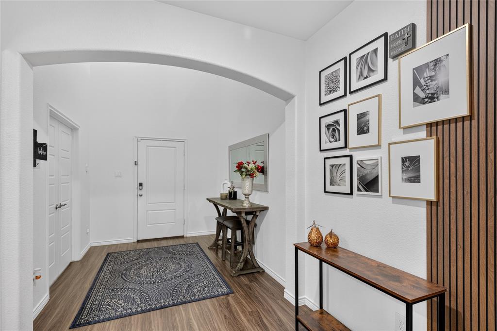 6404 Cheshire Street Property Photo 3