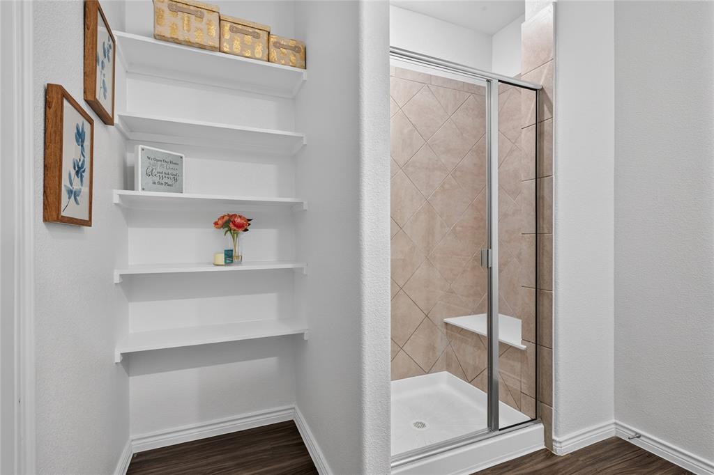 6404 Cheshire Street Property Photo 15