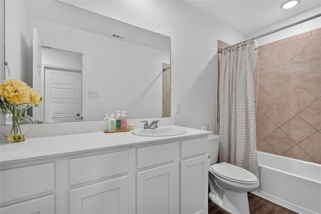 6404 Cheshire Street Property Photo 23