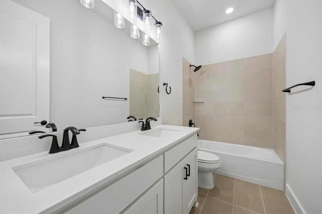 7449 County Road 1127 Property Photo 25