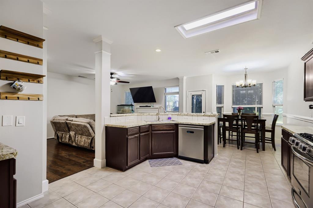2412 Loon Lake Road Property Photo 8