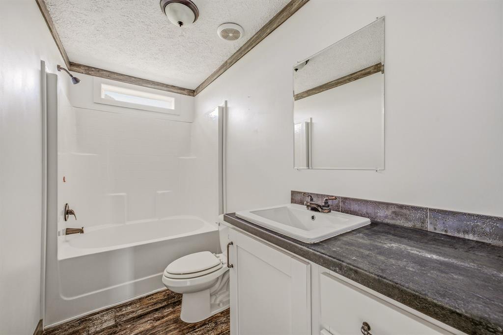 120 County Road 343 Property Photo 16
