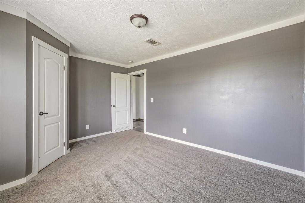 120 County Road 343 Property Photo 18