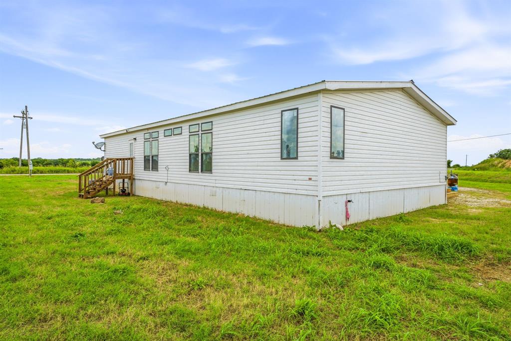 120 County Road 343 Property Photo 23