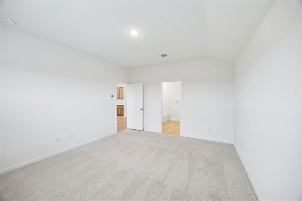 2525 Canadian Way Property Photo 15