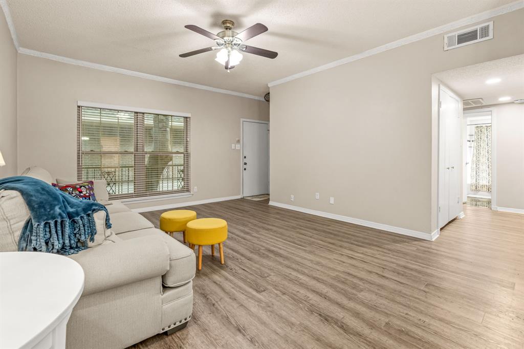 4420 Harlanwood Drive 228 Property Photo 6