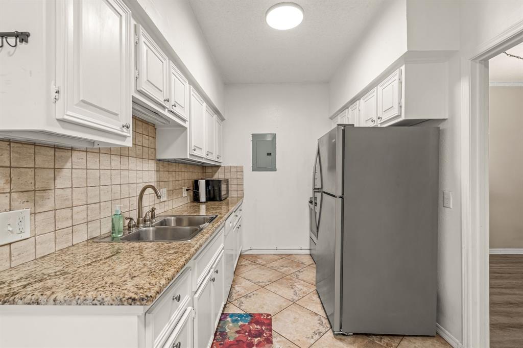 4420 Harlanwood Drive 228 Property Photo 11