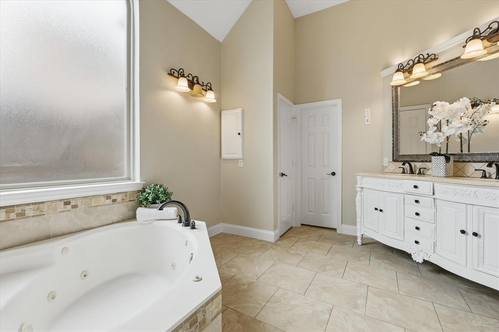2518 Merlin Drive Property Photo 22