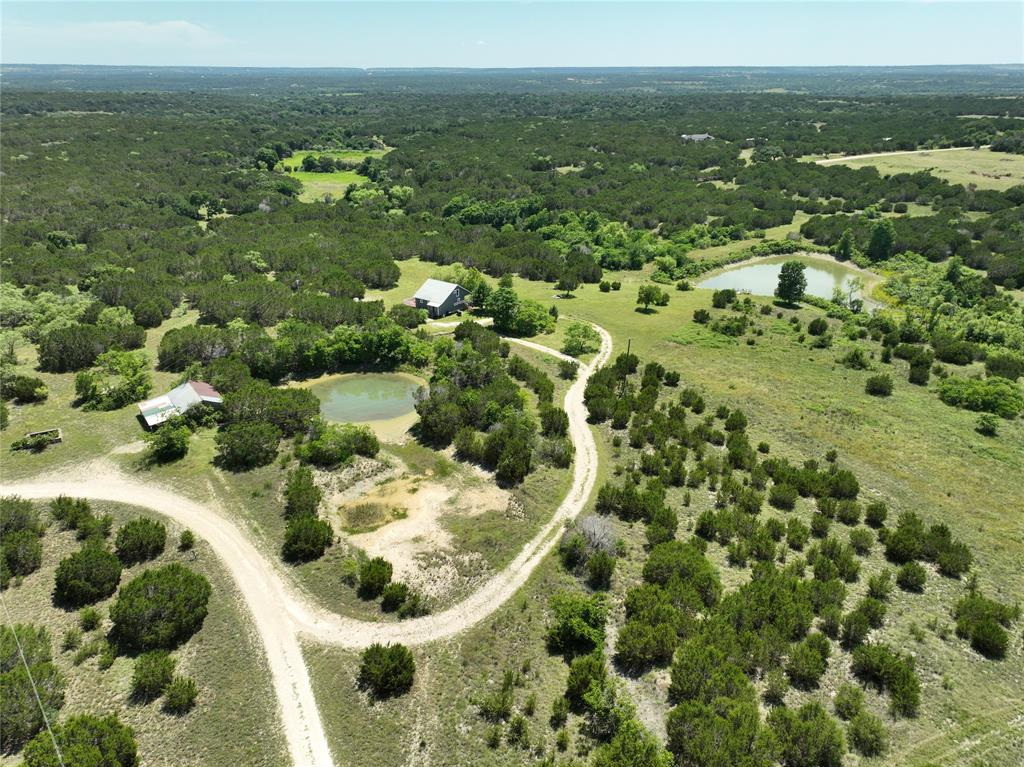715 County Road 426 Property Photo 7