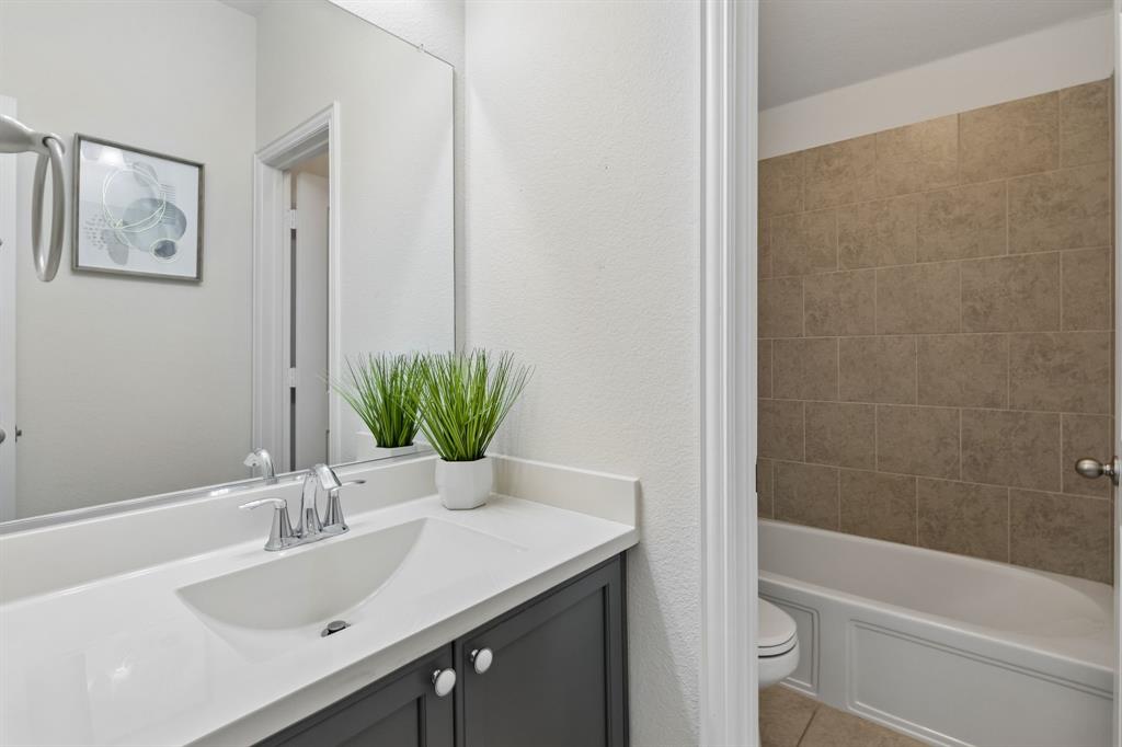 2726 Salt Creek Way Property Photo 21