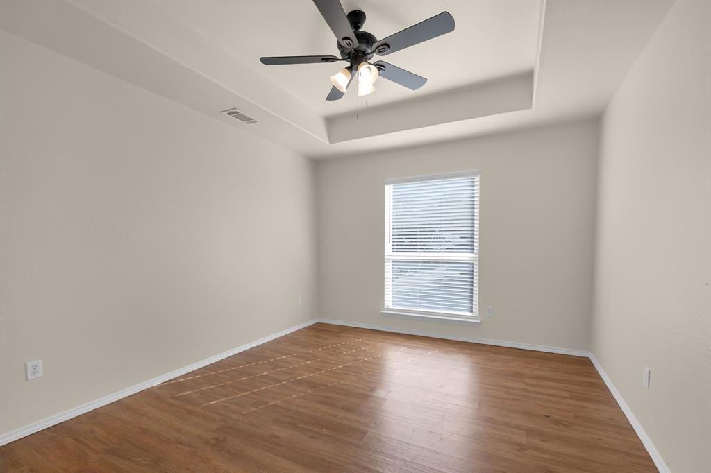 1205 E Powell Avenue Property Photo 14