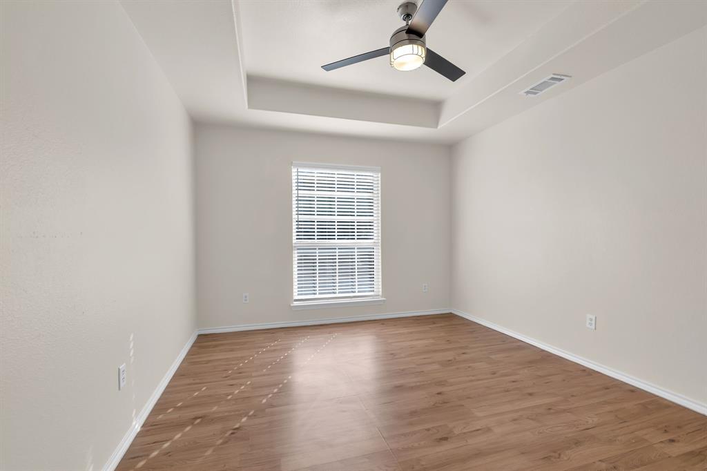 1205 E Powell Avenue Property Photo 30