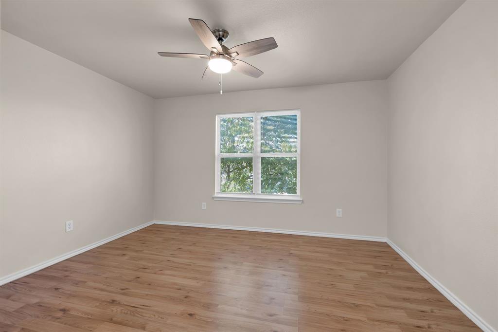 1205 E Powell Avenue Property Photo 33