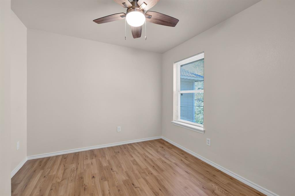 1205 E Powell Avenue Property Photo 35