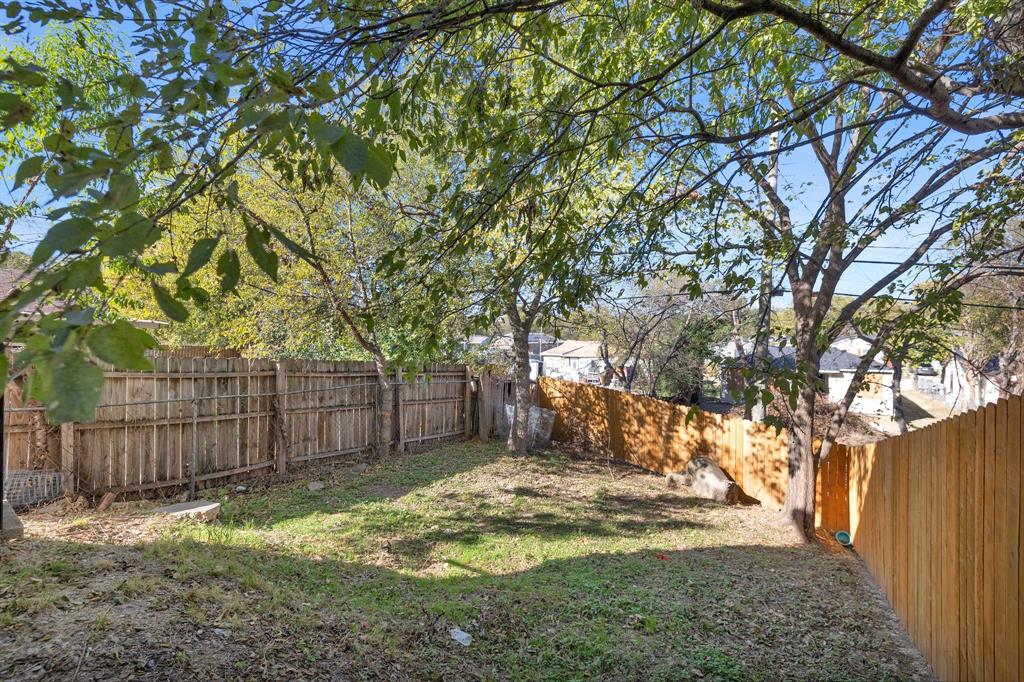 1205 E Powell Avenue Property Photo 37