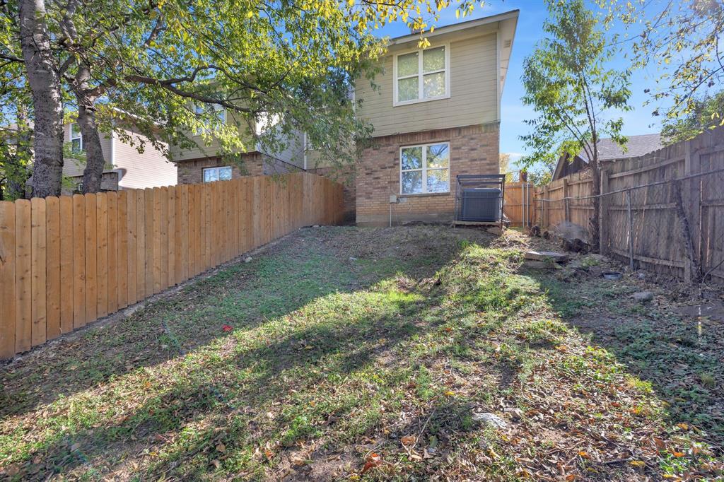 1205 E Powell Avenue Property Photo 38