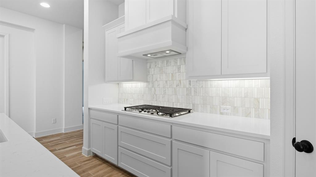 1324 Periwinkle Drive Property Photo 10