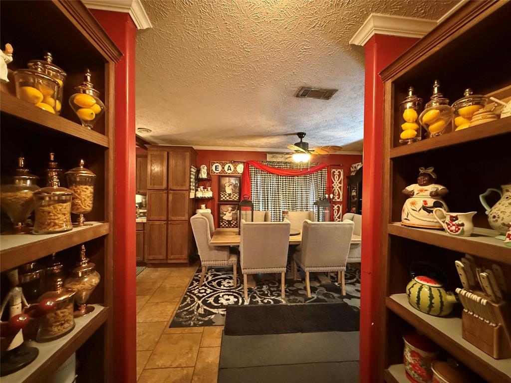 5561 Asbury Lane Property Photo 16