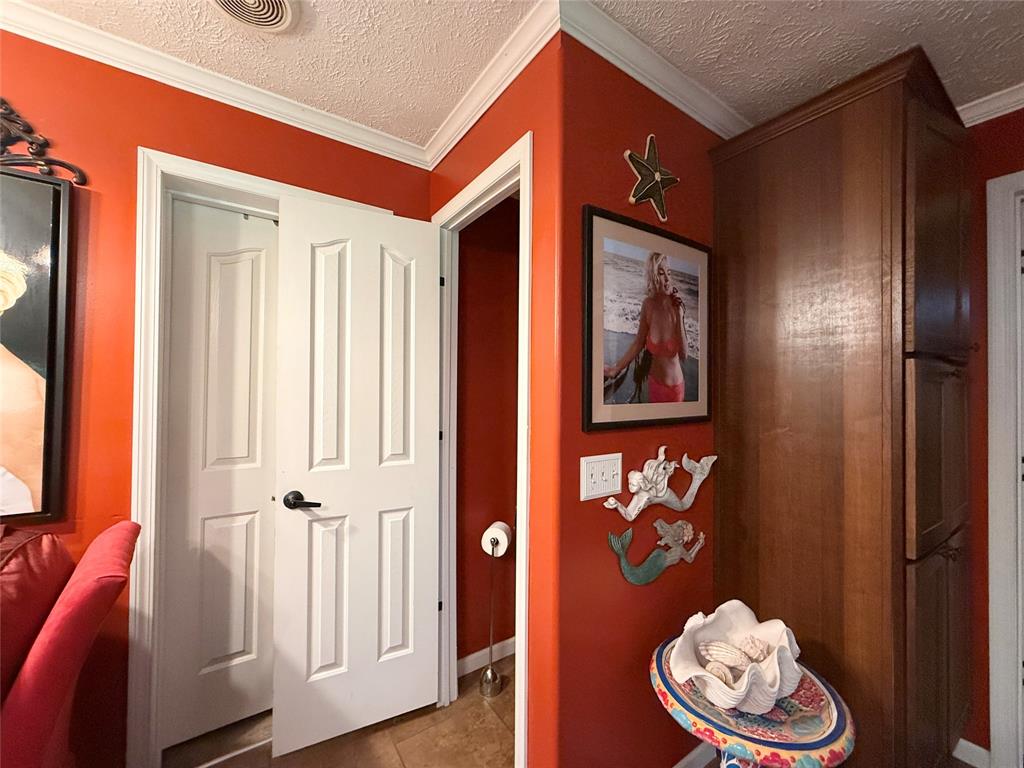 5561 Asbury Lane Property Photo 25