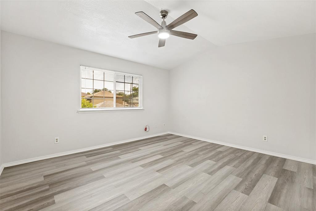 709 N Madison Avenue Property Photo 15