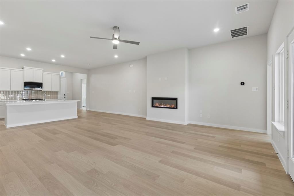 5060 Picasso Road Property Photo 5