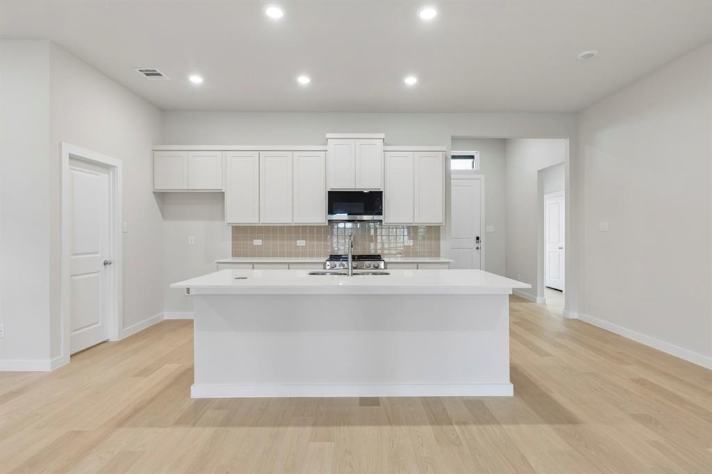 5060 Picasso Road Property Photo 6