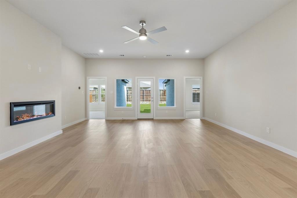 5060 Picasso Road Property Photo 11