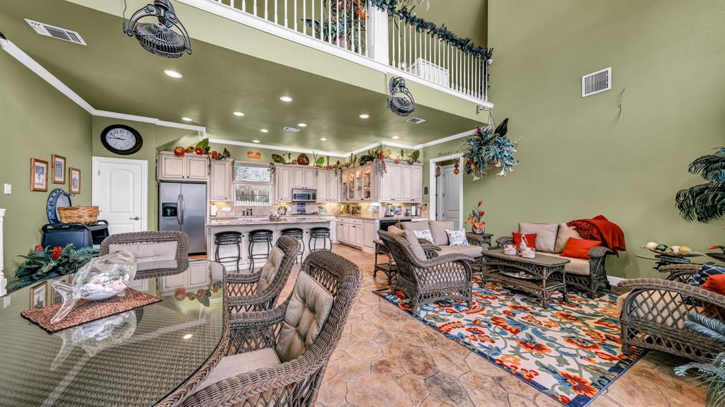 115 Autumn Springs Court Property Photo 32